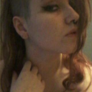 Effy Wolfe photo