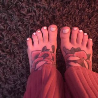White painted toes on curly carpet photo gallery by Raven Friday
