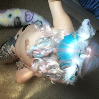 kittengirl photo gallery by Dru Loonytix