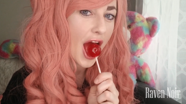 Daddy's Fuck Doll video from Raven Noir