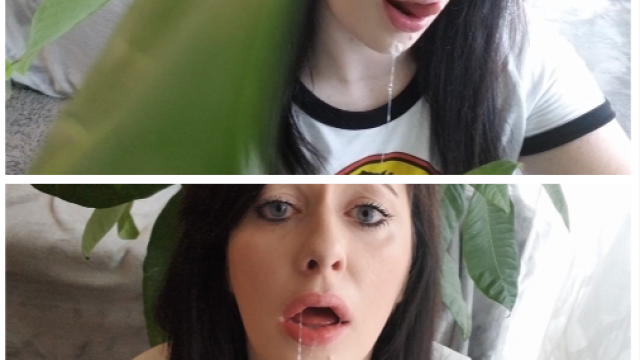 Jurassic Slut Deepthroats a Dino video from Raven Noir