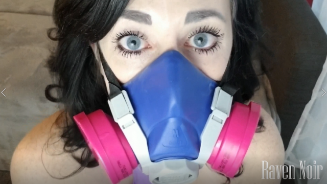 Respirator Breath Play video from Raven Noir