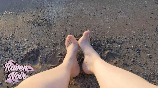 Sunrise Foot Worship on the Beach video from Raven Noir