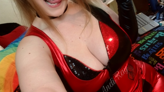 BIG TITTY ANDI RAY DRESSED AS HARLEY QUINN (+BTS) video from Andi Ray