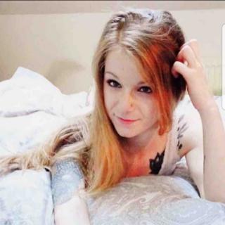 redheadbee photo