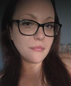 RedHeadChick at APClips.com