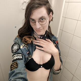 Redlightphoenix photo