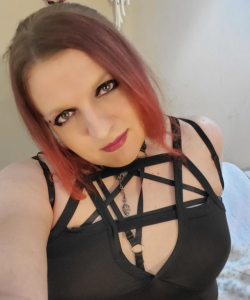 Riley Raunch at APClips.com