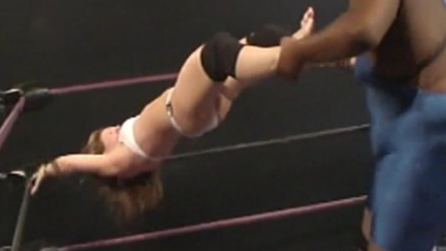 BLACK TORNADO! Navaeh vs The Gangsta video from WORLD WIDE MIXED WRESTLING