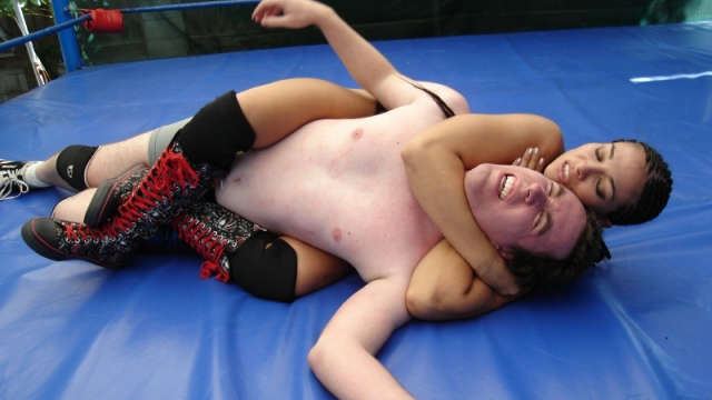 FRANKIE IS A PUSSY! Frankie Zappatelli vs Brett video from WORLD WIDE MIXED WRESTLING