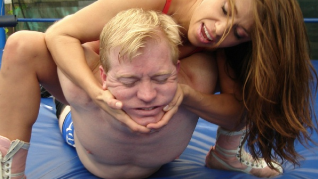 GOOD NIGHT KRISTIANA! Kristiana vs Duncan video from WORLD WIDE MIXED WRESTLING