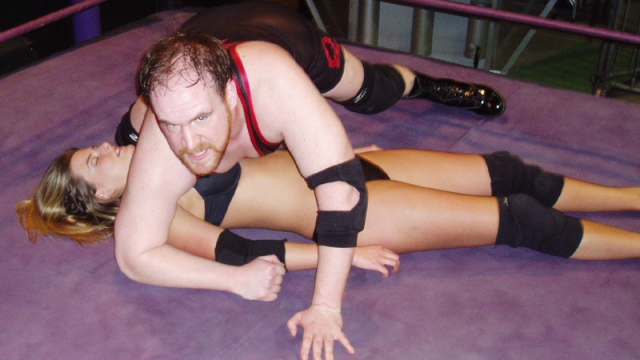 INTELLIGENT DESTRUCTION - Janelle Sinclaire vs High IQ video from WORLD WIDE MIXED WRESTLING