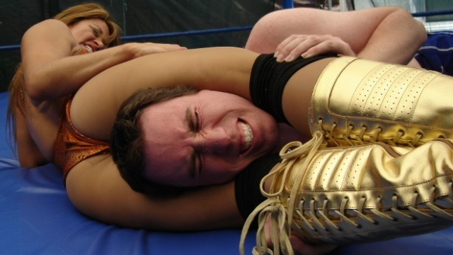 WRESTLING A RACIST - Caliente vs Brett video from WORLD WIDE MIXED WRESTLING