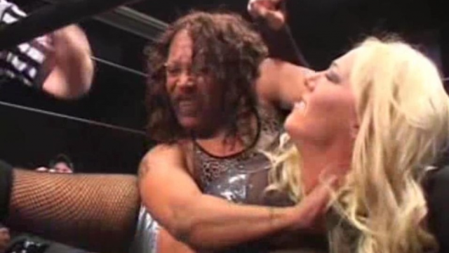 AMBER IS A CHEATER! Amber O'Neal vs Jazz video from RING WOMEN VIDEO