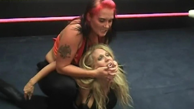 BACKBREAKER CHALLENGE - VANESSA HARDING vs JESSICA HAVOK video from RING WOMEN VIDEO