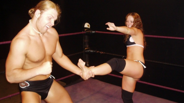 BRUTAL DESTRUCTION - Navaeh vs Jon Moxley video from RING WOMEN VIDEO