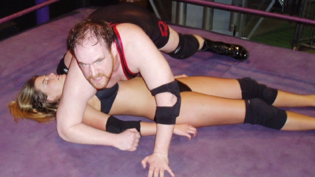 INTELLIGENT DESTRUCTION - Janelle Sinclaire vs High IQ video from RING WOMEN VIDEO