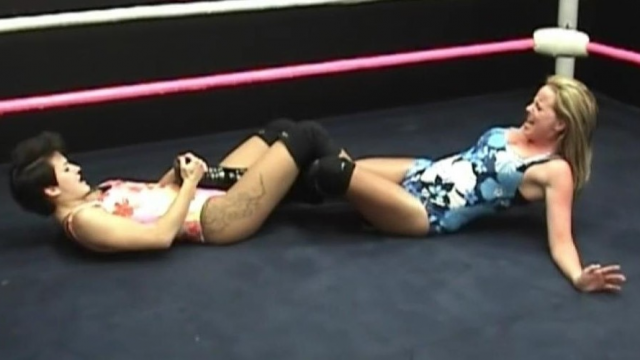 RETURN of SEXY LOLLIPOP - Amanda vs Lollipop video from RING WOMEN VIDEO