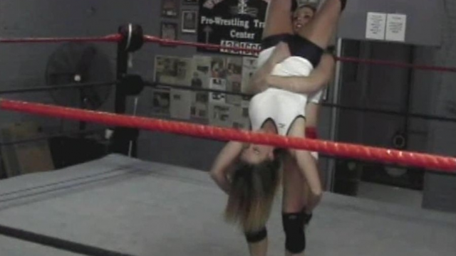 SKY DIVE - Christie Ricci vs Velvet Sky video from RING WOMEN VIDEO