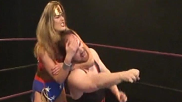 WRESTLING WONDER WOMAN - Wonder Woman (Janelle Sinclaire) vs High IQ video from