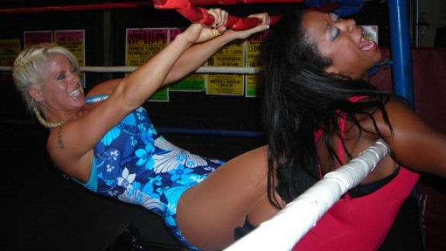 YOU ARE TEARING MY ARM OFF! JOSIE vs Angel Williams video from RING WOMEN VIDEO
