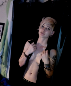 Ripley Aizen at APClips.com