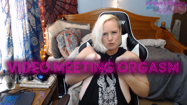Video Meeting Orgasm video from Rogan Damiana