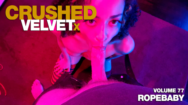 Seducing the Photographer: POV Photoshoot Blowjob video from Ropebaby