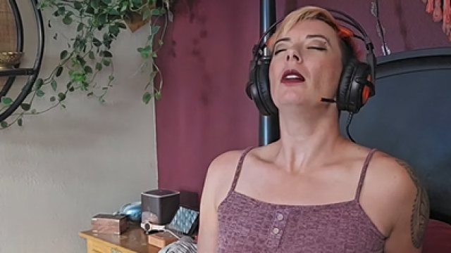 Masturbating While Gaming With Friends - Shhhhh! video from Roxxxy Renee