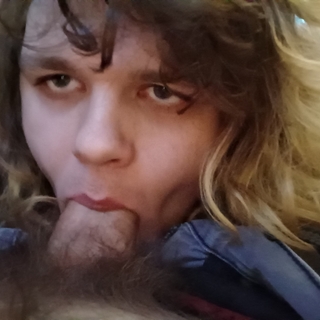 Sucking Cock photo gallery by Roxy