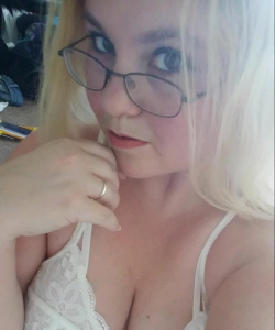 Ruby Claire at APClips.com