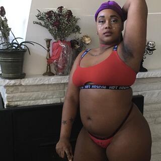 Saira Barbaric photo