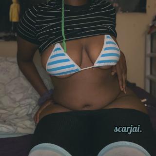 Sexy Striped Babe photo gallery by Scar J.