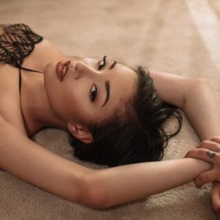 Scarlett Bloom photo