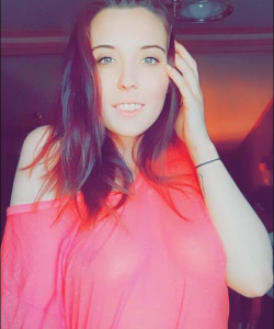 SexyStoner at APClips.com