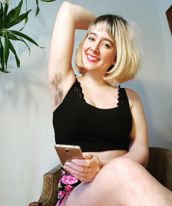 Alisia Jane at APClips.com