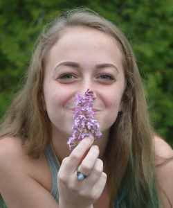 Sirena Savage at APClips.com