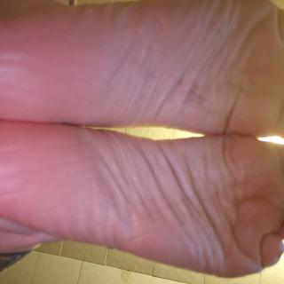 My Feet photo gallery by Scarlett Jade