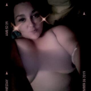 Slutwifebby86 photo
