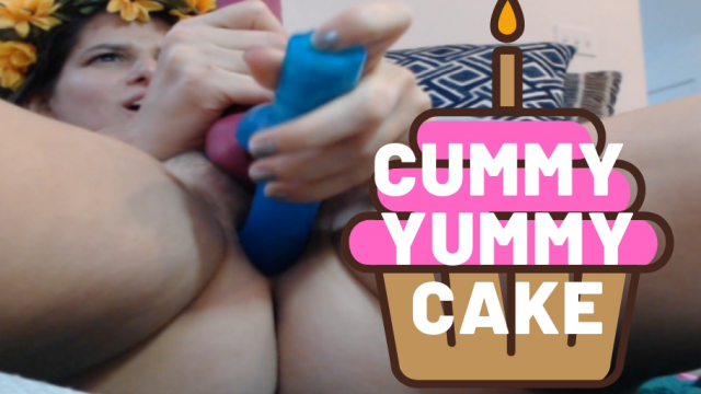 Cummy Yummy Cake video from Sally Smiles