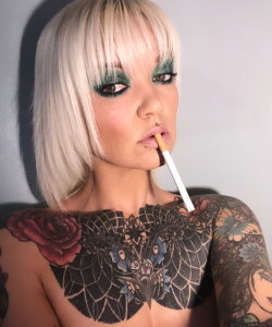 Smokingvixen APClips.com profile