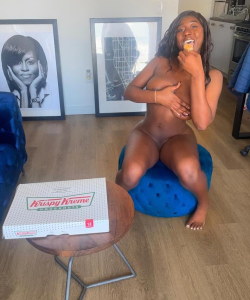 Amara Starr at APClips.com