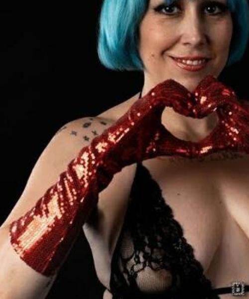 FawnaFuller contest photo