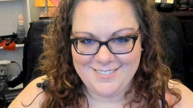 Cum eating cocksucker video from SultryMissEm