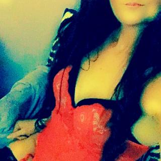 Ashley Rae photo