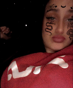 Tahliarose at APClips.com