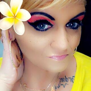 Ashleigh Madyson photo