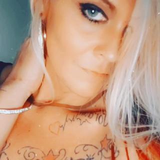 Ashleigh Madyson photo