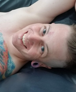 Zion D Johnson at APClips.com