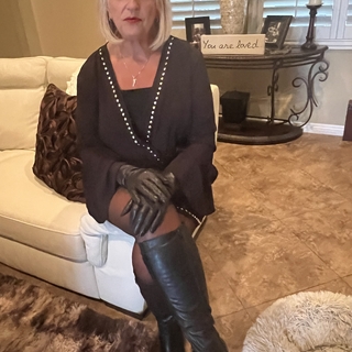 New 2025 photo set!! photo gallery by Mistress Rose